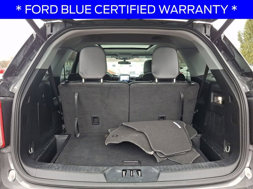 Certified 2023 Ford Explorer XLT w/ Equipment Group 202A AWD/4WD image 30
