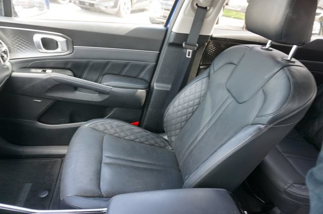Used 2021 Kia Sorento SX FWD image 33