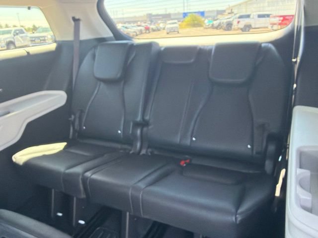 Used 2024 Kia Carnival SX Prestige FWD image 31