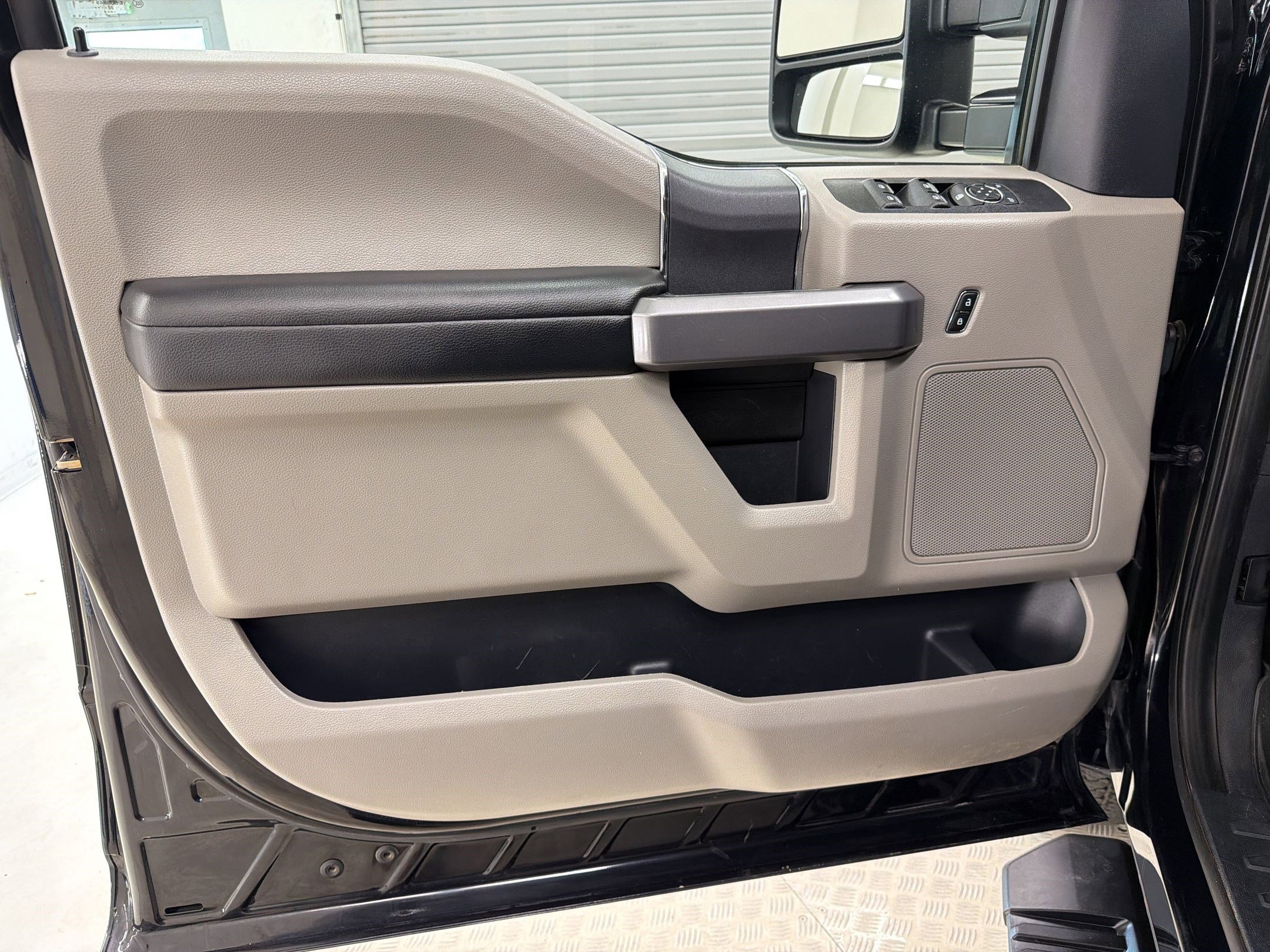 Certified 2022 Ford F250 XLT AWD/4WD image 12