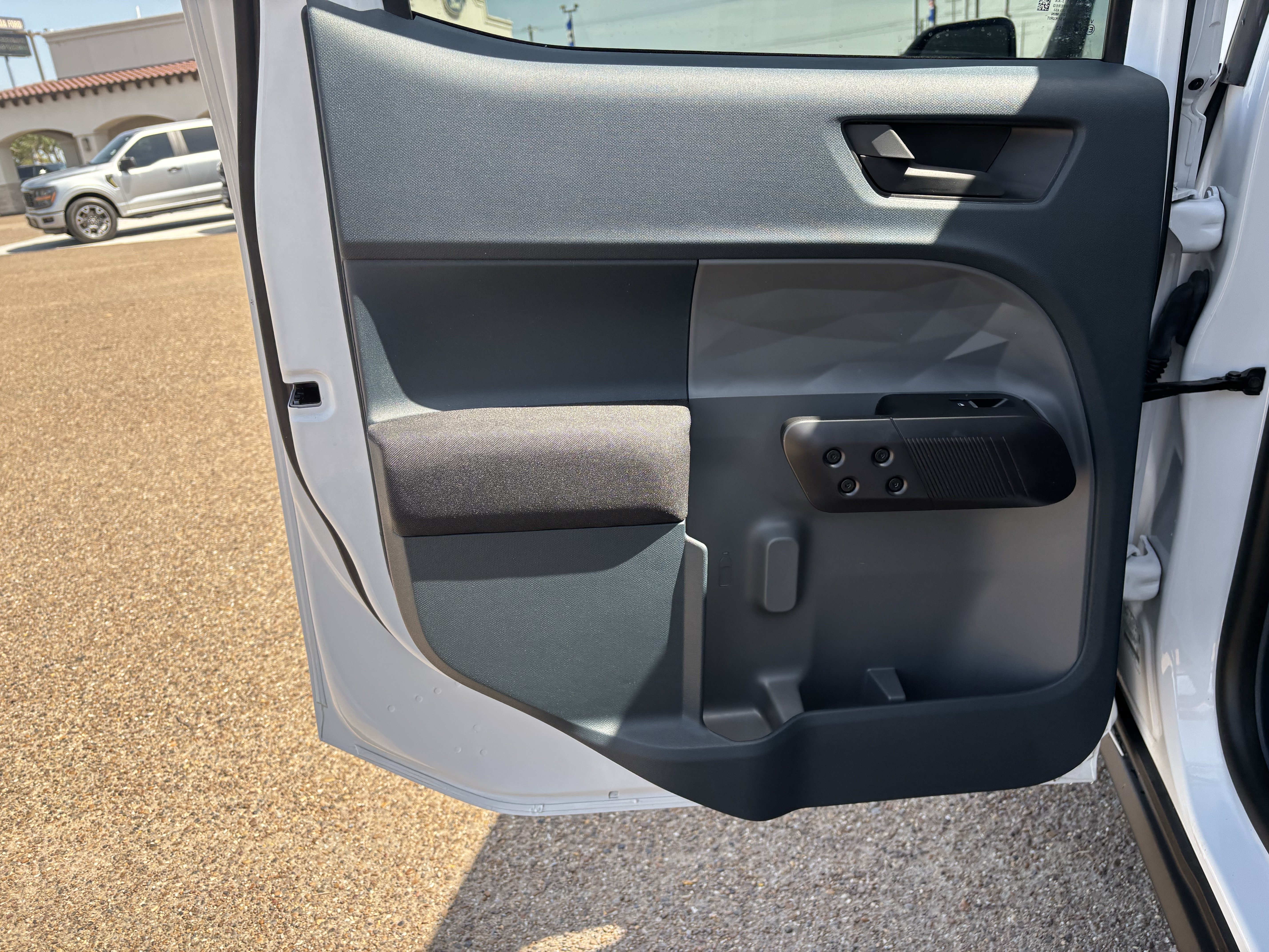 Certified 2025 Ford Maverick XL FWD image 13