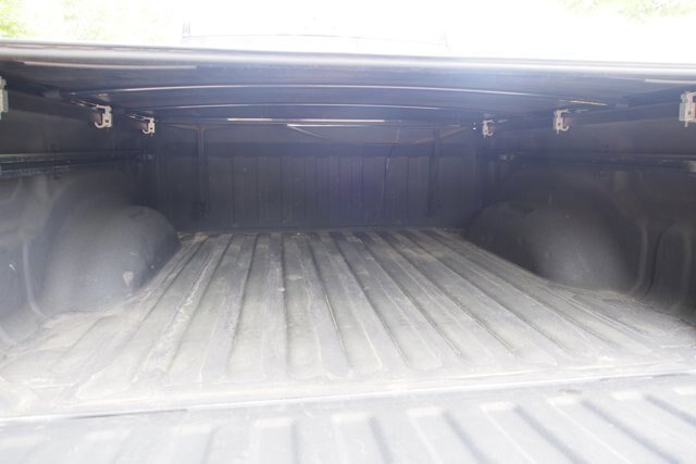 Used 2019 RAM 1500 Laramie AWD/4WD image 9