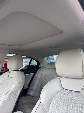 Used 2019 Genesis G70 3.3T Advanced w/ Elite Package RWD image 9