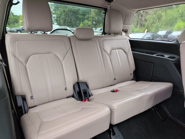 Certified 2024 Ford Expedition Limited AWD/4WD image 18