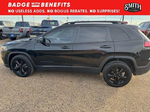 Used 2021 Jeep Cherokee Latitude Plus image 2