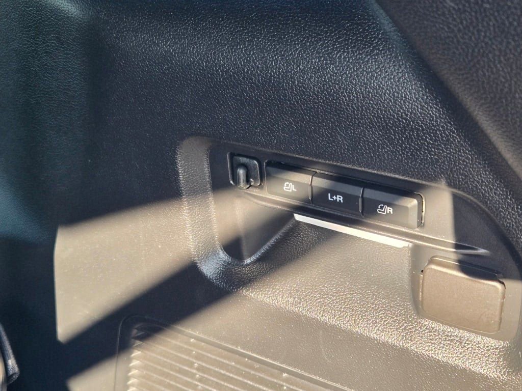 Certified 2022 Ford Explorer ST w/ Equipment Group 401A image 16