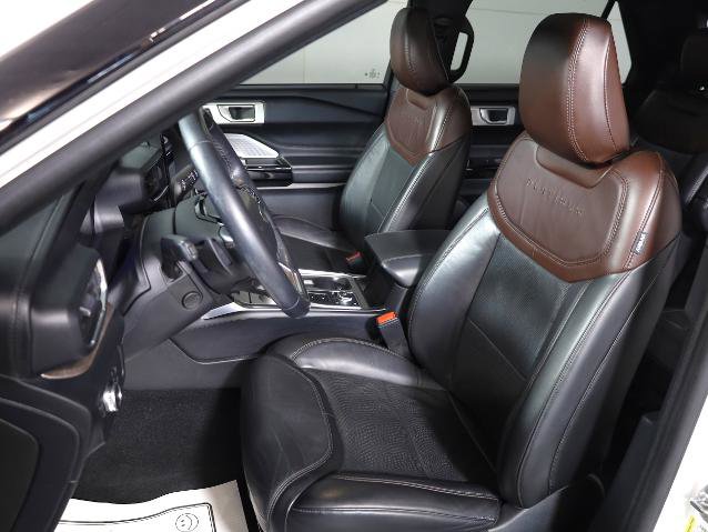 Certified 2021 Ford Explorer Platinum w/ Equipment Group 601A image 8