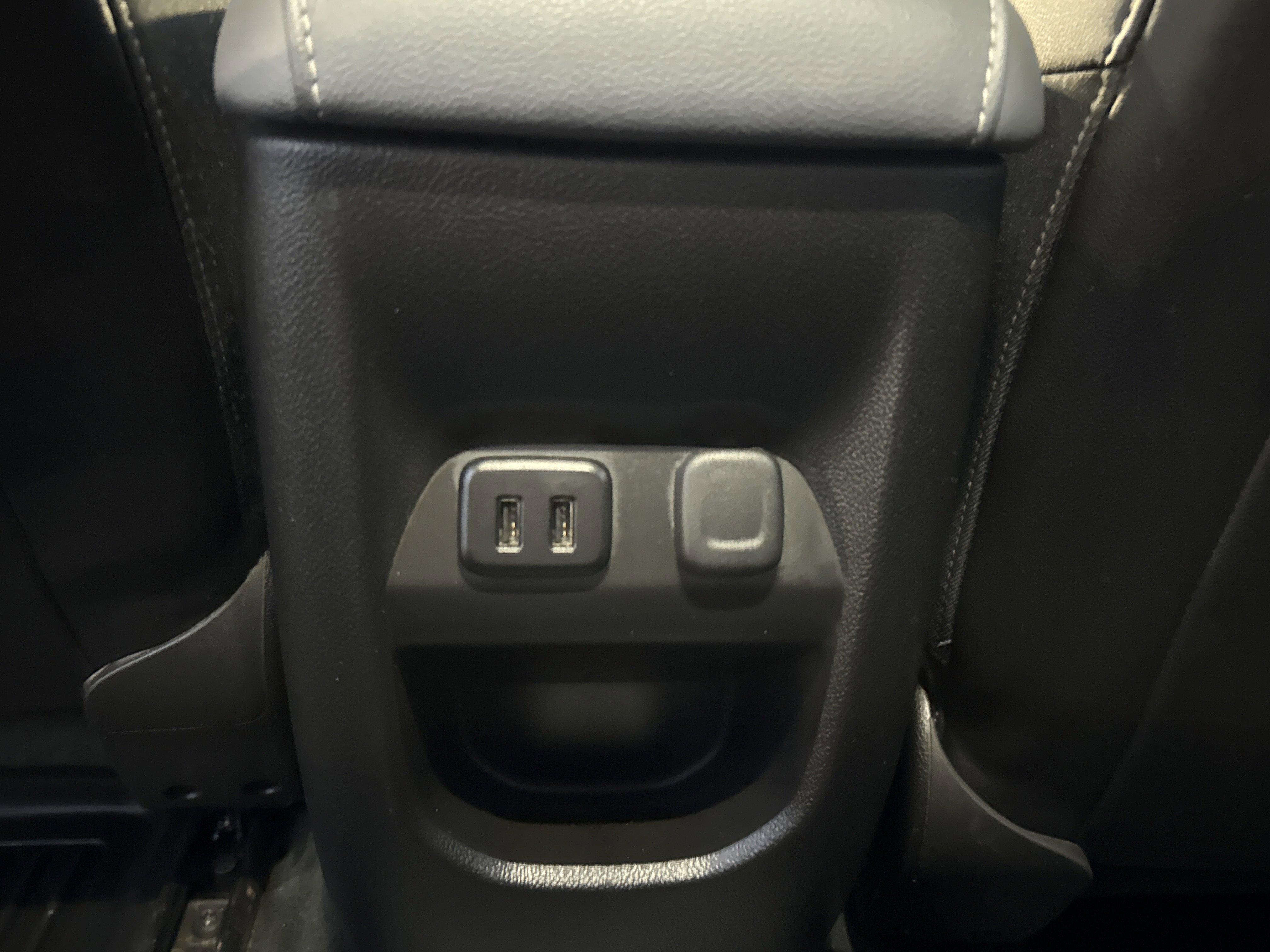 Used 2017 Chevrolet Colorado Z71 image 27