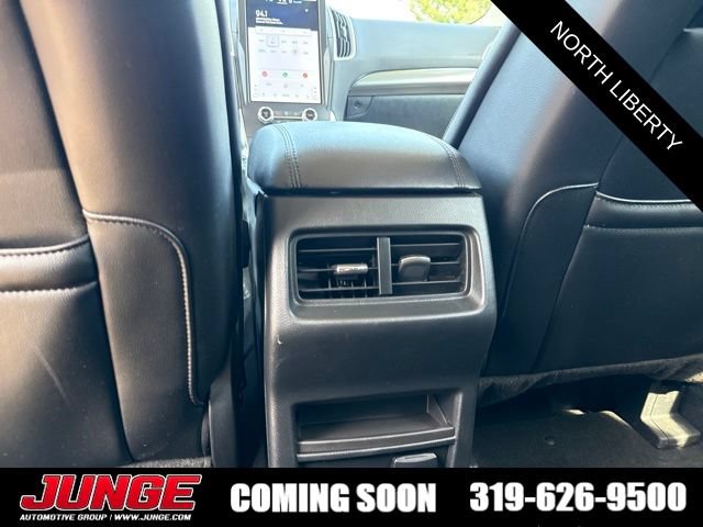 Certified 2024 Ford Edge Titanium AWD/4WD image 9