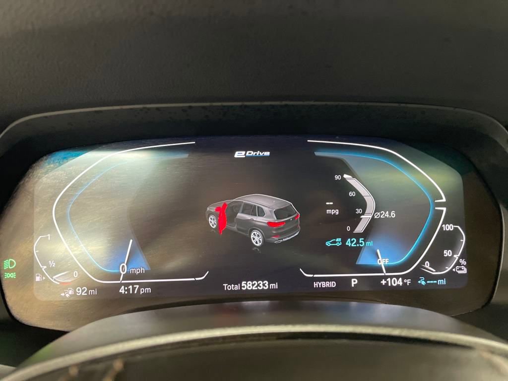 Used 2023 BMW X5 xDrive45e image 25