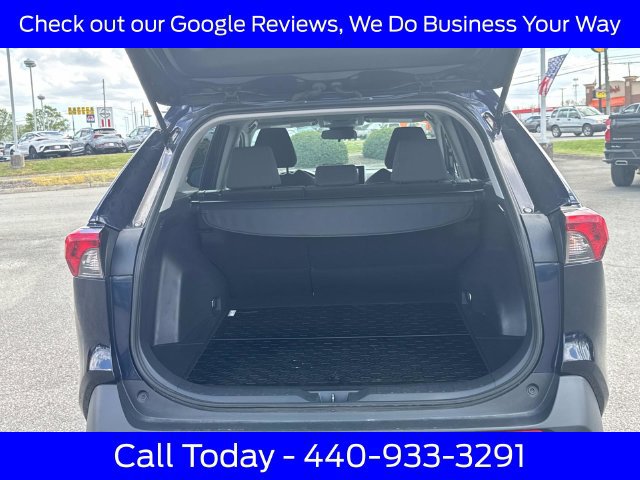 Used 2024 Toyota RAV4 XLE AWD/4WD image 16
