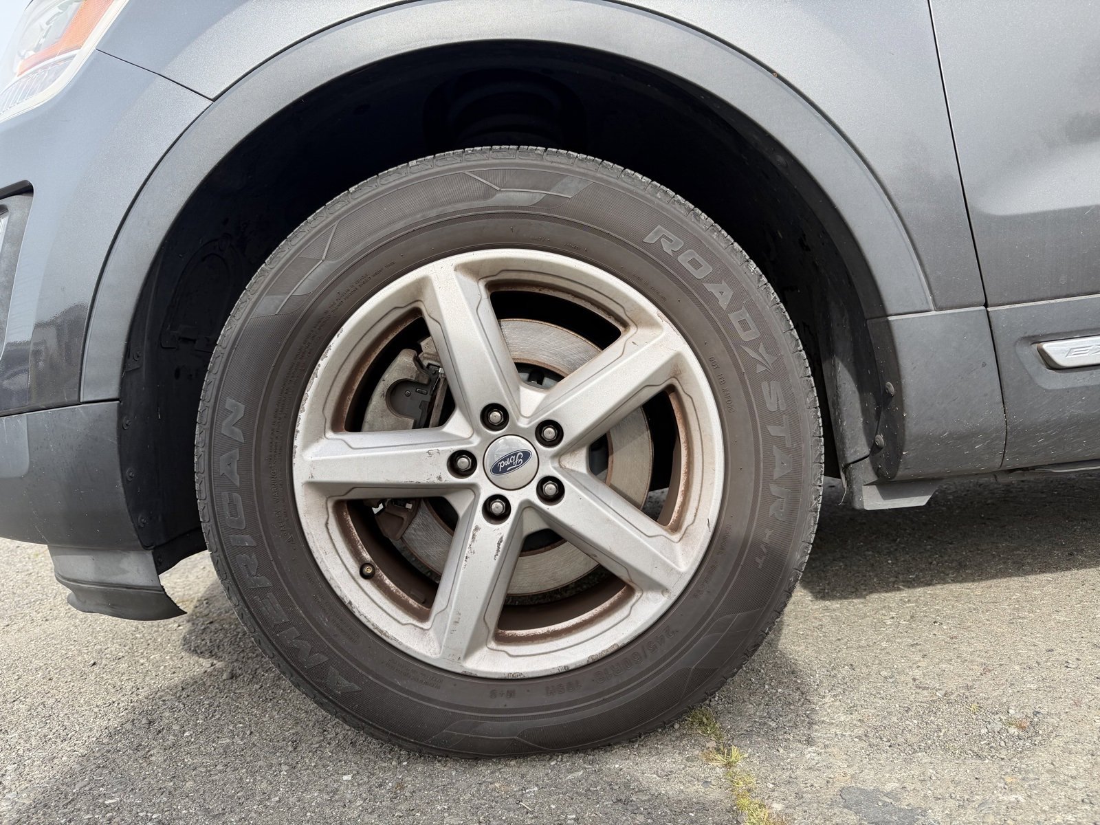 Certified 2017 Ford Explorer XLT w/ Equipment Group 202A image 9