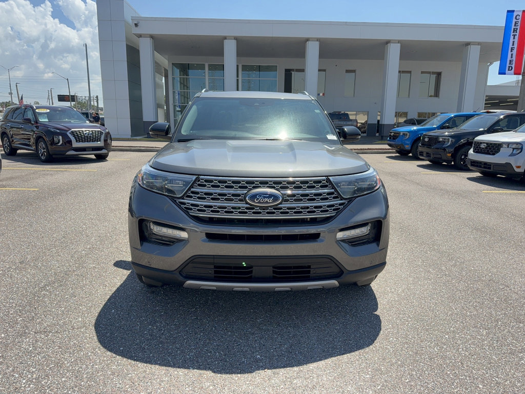 Certified 2023 Ford Explorer Limited w/ Limited Technology Package image 6
