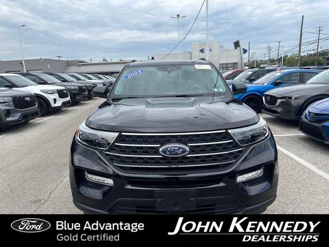 Certified 2023 Ford Explorer XLT w/ Equipment Group 202A AWD/4WD image 15