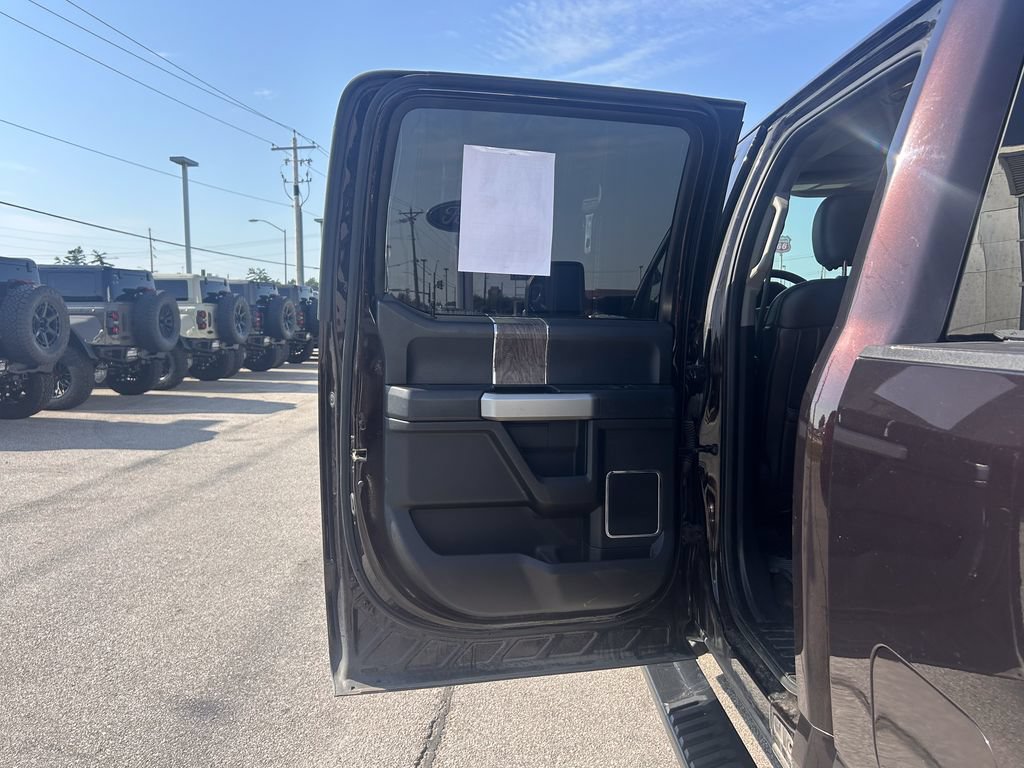 Certified 2019 Ford F250 Lariat w/ Lariat Ultimate Package AWD/4WD image 16