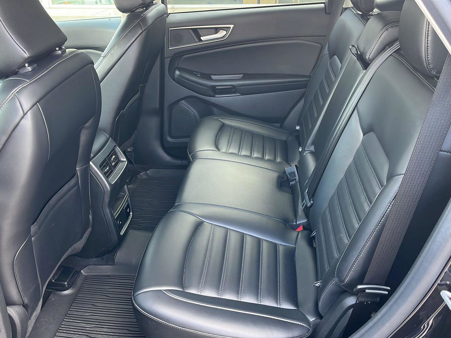 Certified 2024 Ford Edge SEL w/ Convenience Package image 17