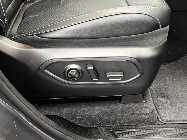 Used 2026 Jeep Grand Cherokee Limited AWD/4WD image 29