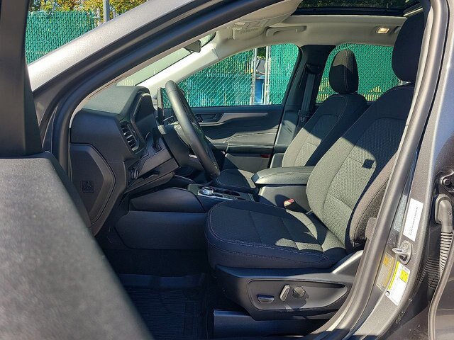 Certified 2024 Ford Escape Active w/ Tech Pack #1 AWD/4WD image 11