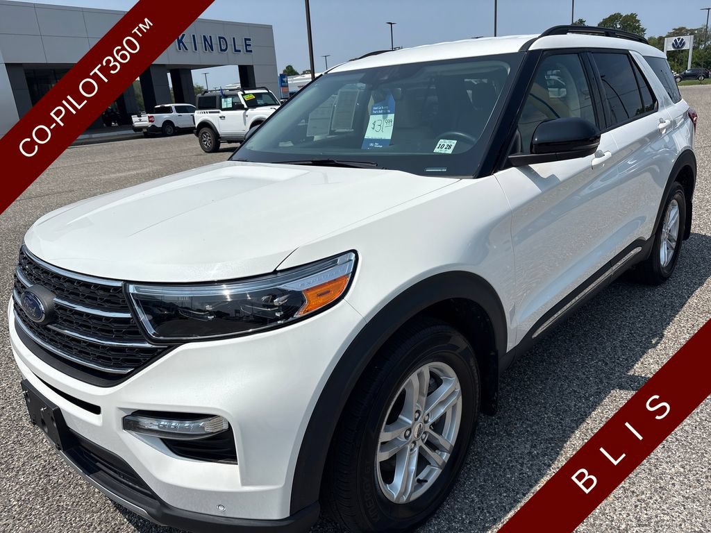 Certified 2023 Ford Explorer XLT w/ Equipment Group 202A AWD/4WD image 4