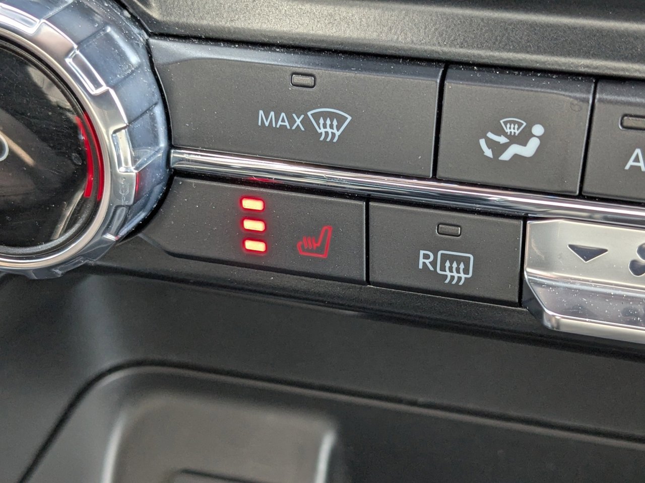 Certified 2022 Ford F150 XLT w/ Equipment Group 302A High image 27