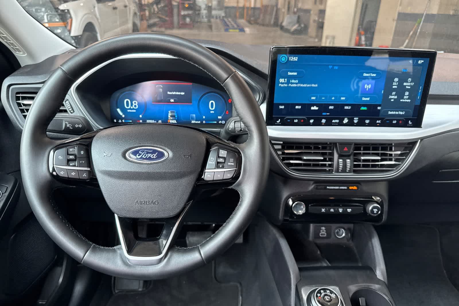 Certified 2025 Ford Escape Platinum AWD/4WD image 14