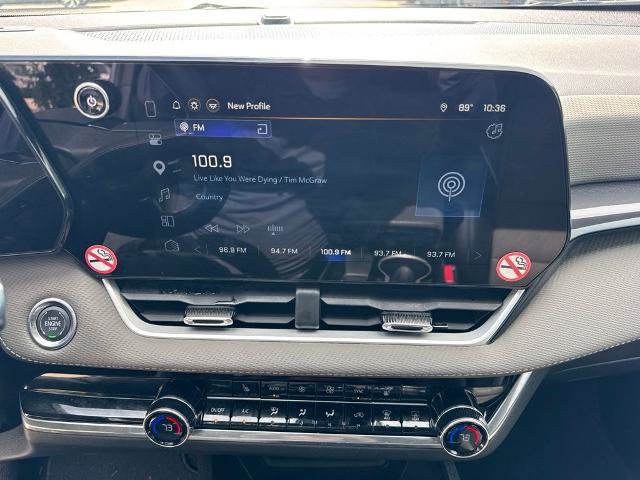 Used 2026 Chevrolet Equinox LT w/ Convenience Package II FWD image 12