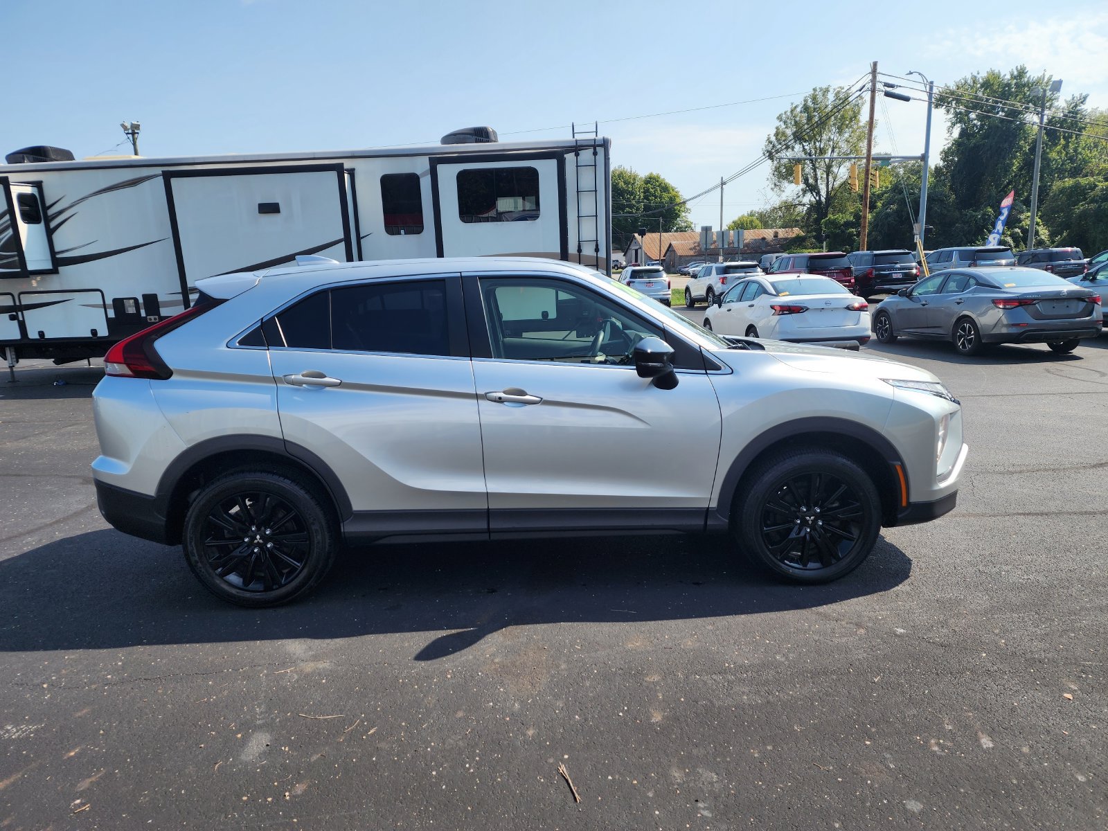Used 2024 Mitsubishi Eclipse Cross LE AWD/4WD image 6