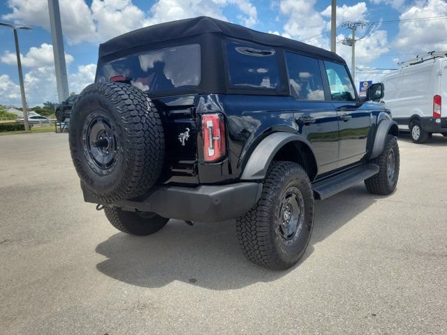 Certified 2025 Ford Bronco Outer Banks w/ Sasquatch Package AWD/4WD image 6