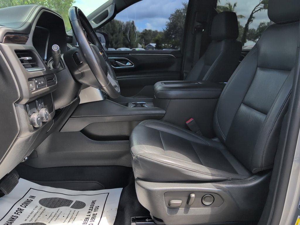 Used 2023 Chevrolet Tahoe LT RWD image 8