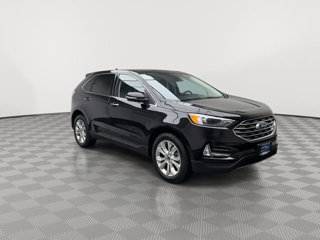 Certified 2024 Ford Edge Titanium AWD/4WD image 34