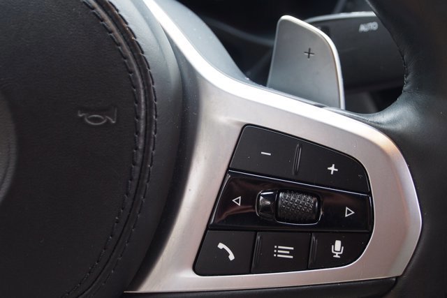 Used 2020 BMW X4 xDrive30i w/ M Sport Package 2 image 24