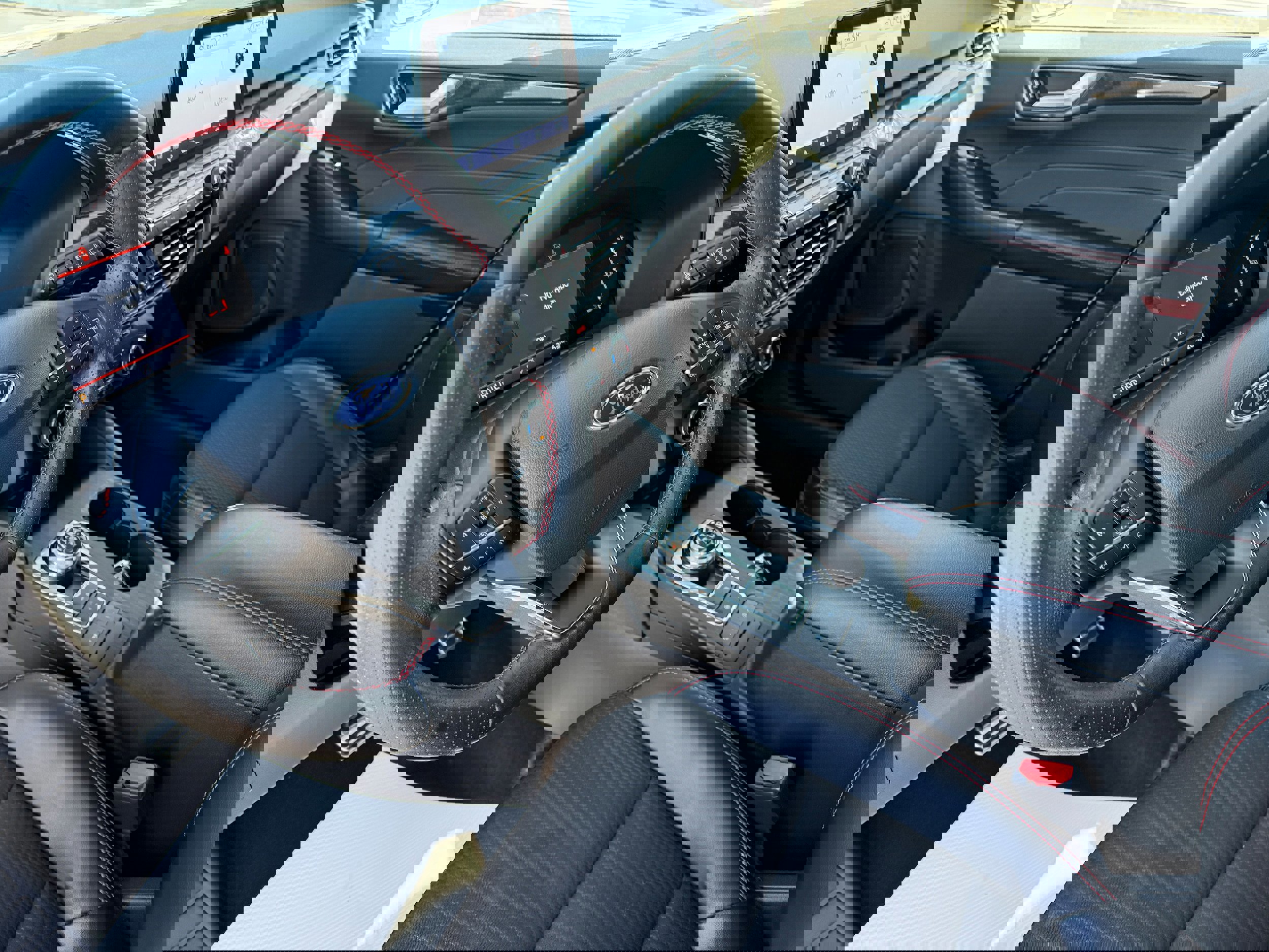 Certified 2023 Ford Escape ST-Line image 14