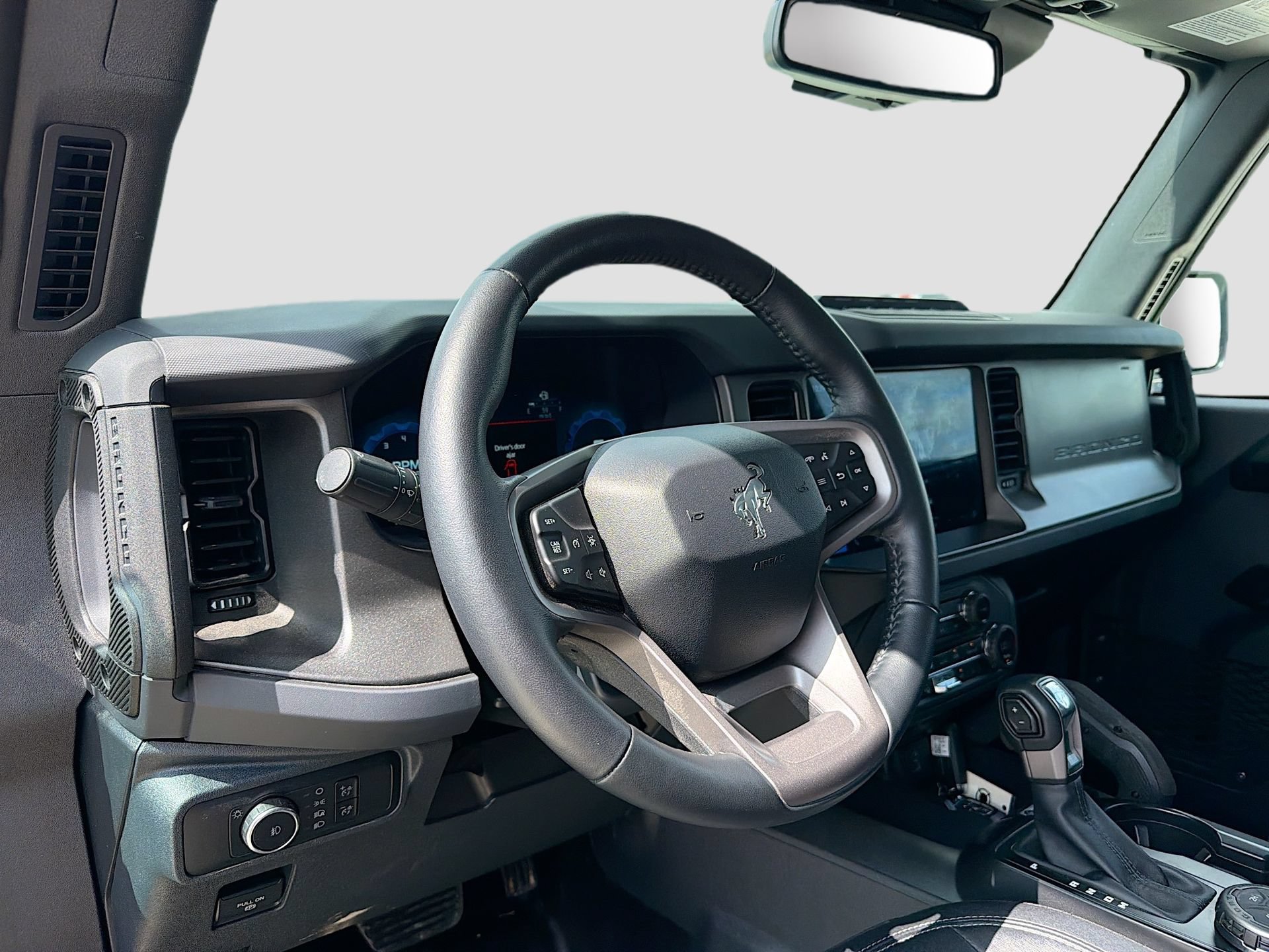 Certified 2025 Ford Bronco Badlands AWD/4WD image 15