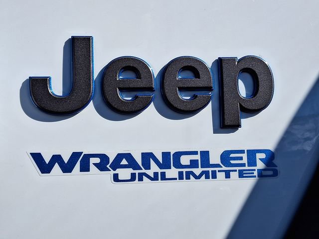 Used 2022 Jeep Wrangler Unlimited Rubicon 4xe w/ Cold Weather Group image 29