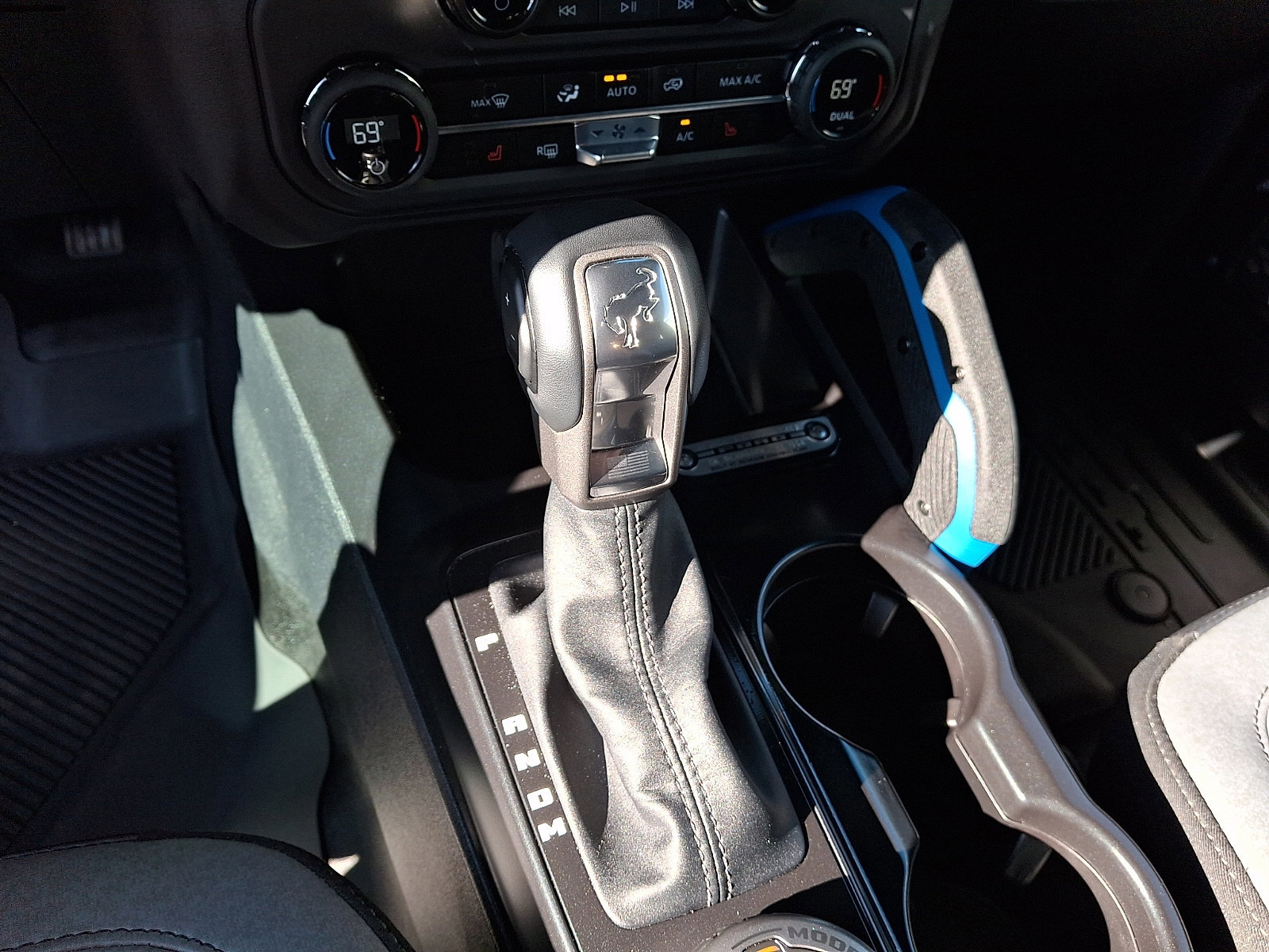 Certified 2024 Ford Bronco Black Diamond AWD/4WD image 15