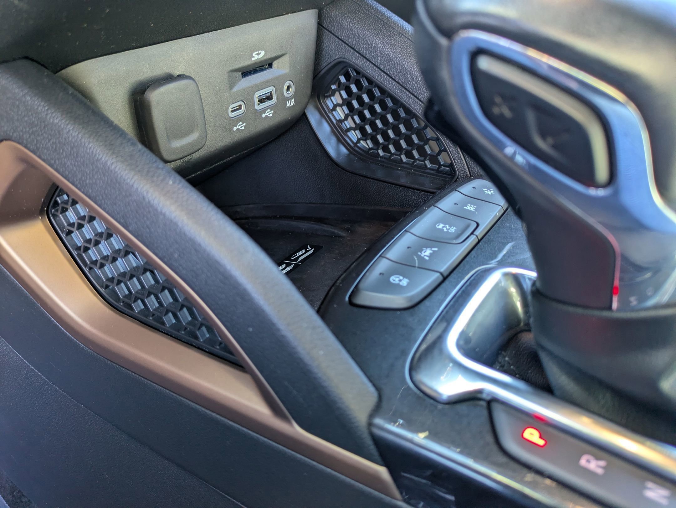 Used 2023 Chevrolet TrailBlazer ACTIV w/ Sun and Liftgate Package image 22