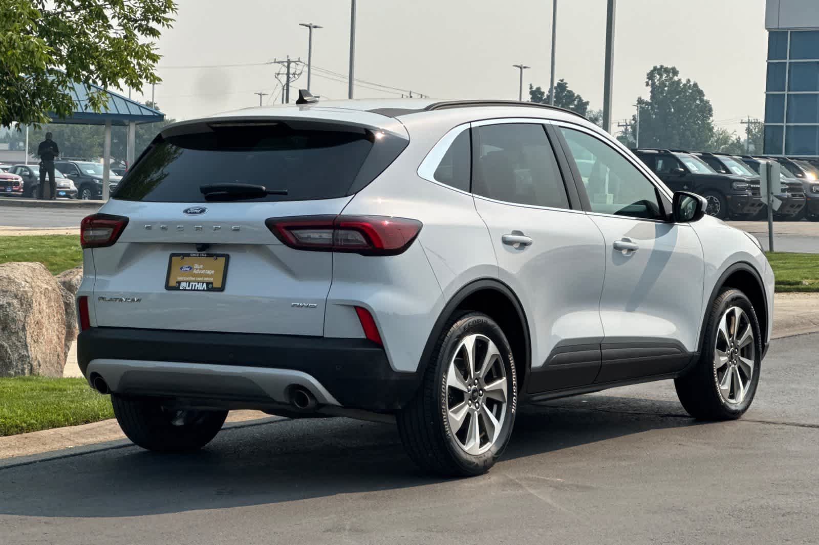 Certified 2025 Ford Escape Platinum AWD/4WD image 2