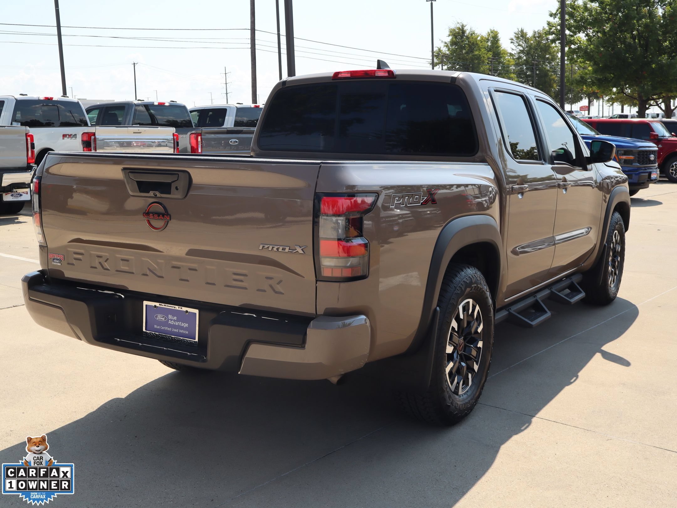 Used 2022 Nissan Frontier Pro-X RWD image 3