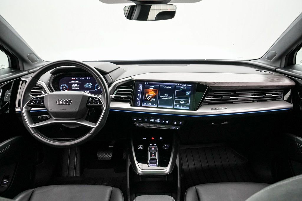 Used 2023 Audi Q4 e-tron Premium Plus w/ Premium Plus image 14