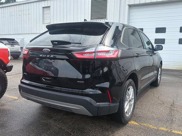 Certified 2023 Ford Edge SEL AWD/4WD image 12