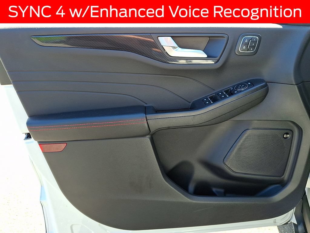 Certified 2023 Ford Escape ST-Line Select AWD/4WD image 12