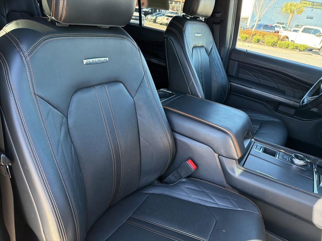 Certified 2022 Ford Expedition Platinum image 32