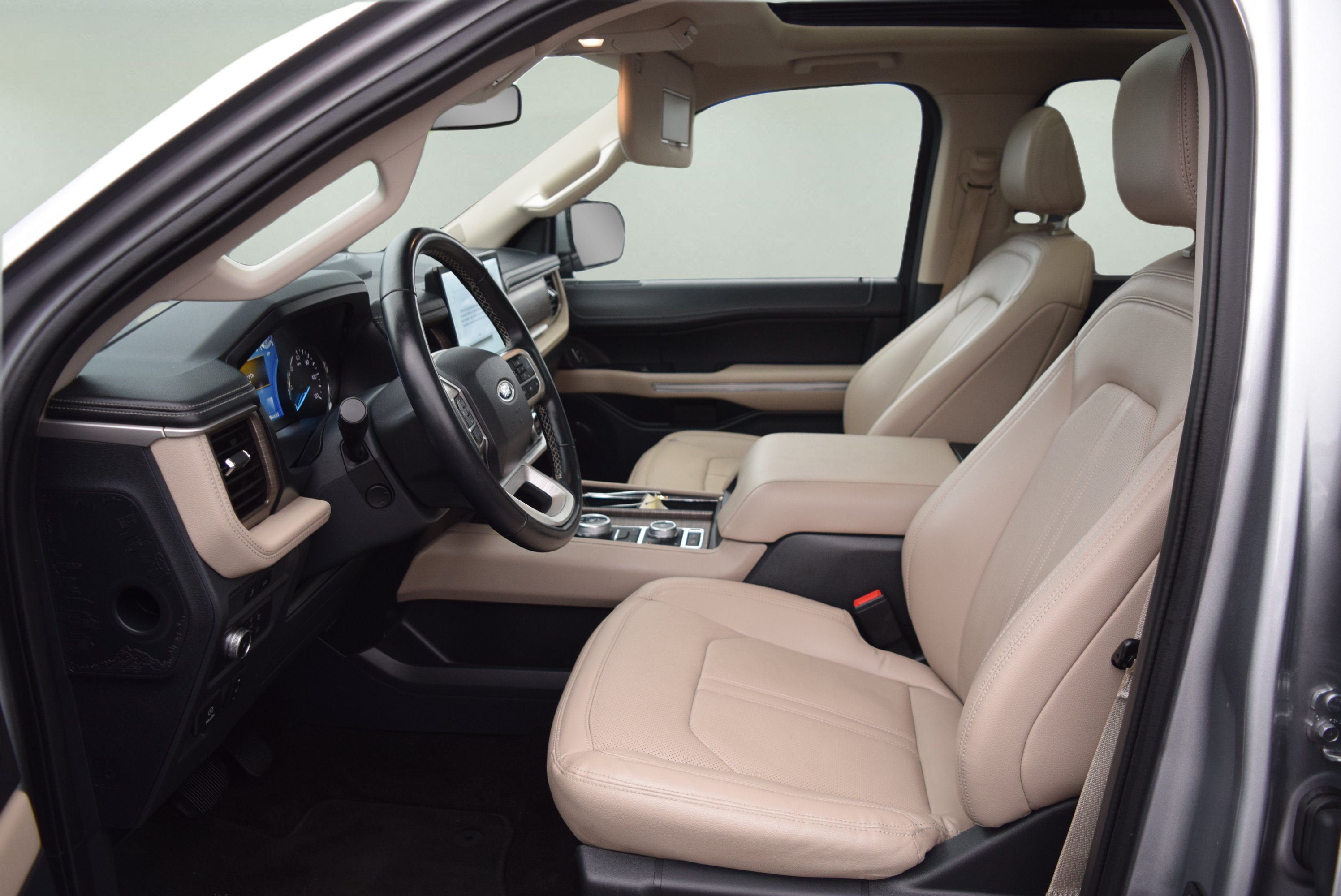 Certified 2022 Ford Expedition Limited AWD/4WD image 12