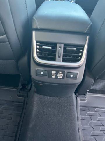Used 2024 Subaru Outback Limited XT AWD/4WD image 18