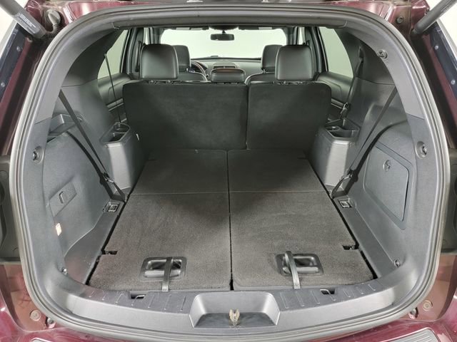 Certified 2019 Ford Explorer XLT w/ Equipment Group 202A FWD image 16
