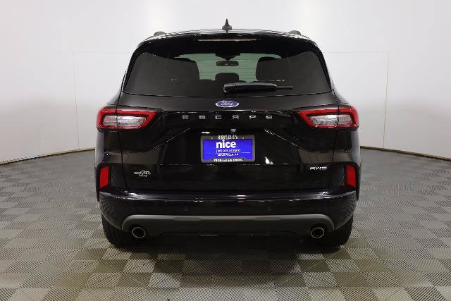 Certified 2024 Ford Escape ST-Line w/ Tech Pack #1 AWD/4WD image 6