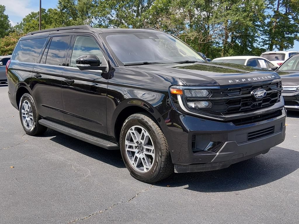 Certified 2025 Ford Expedition Max Active AWD/4WD image 9