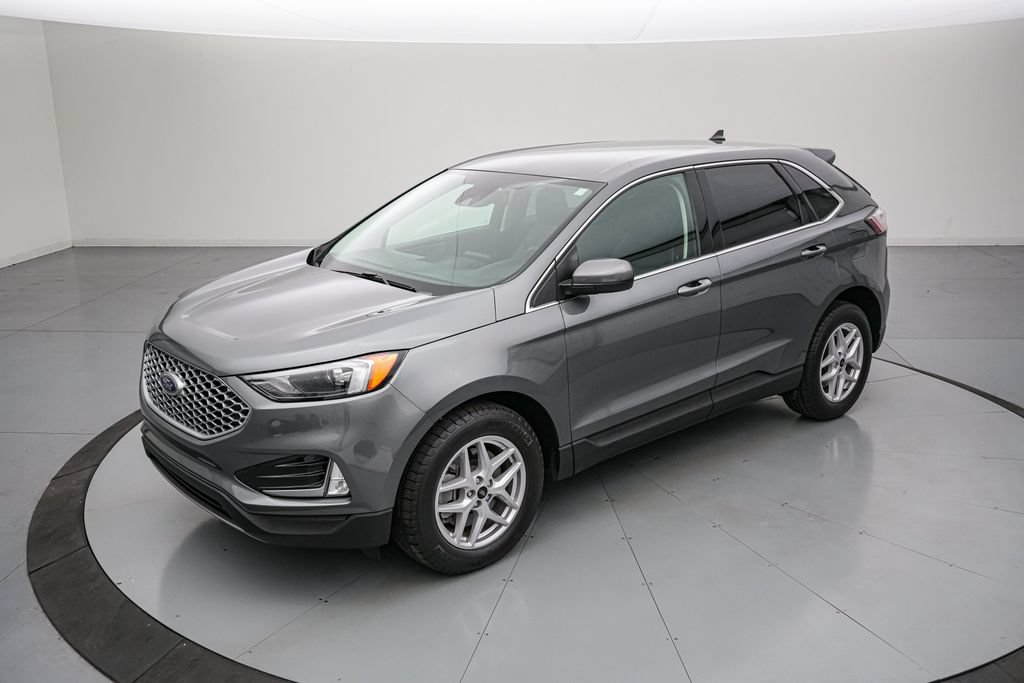 Certified 2024 Ford Edge SEL w/ Convenience Package AWD/4WD image 8