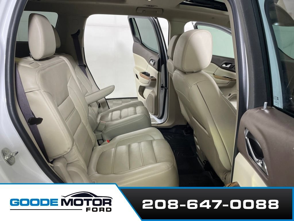 Used 2017 GMC Acadia Denali w/ Technology Package AWD/4WD image 23