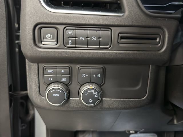 Used 2024 Chevrolet Tahoe LT image 15